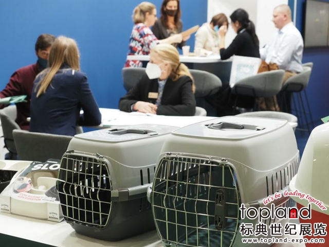 2023年意大利博洛尼亞國際寵物用品展（Zoomark International）是歐洲領先的寵物行業展覽會；將于2023年5月15-17 日在意大利博洛尼亞展覽中心舉辦。